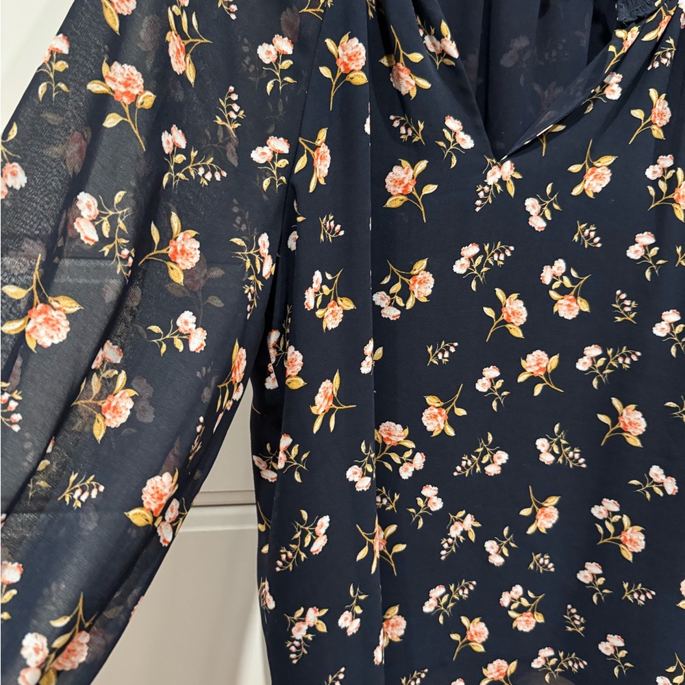 1. State Navy Floral Blouse Long Sleeve Top Large - Picture 4 of 5